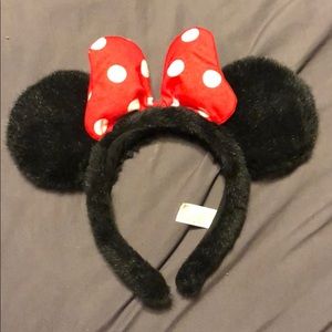 Minnie Ears Headband.